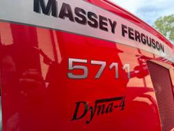 0 Massey Ferguson 5711 Dyna-4