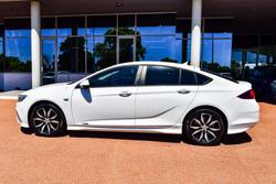 2019 Holden Commodore RS