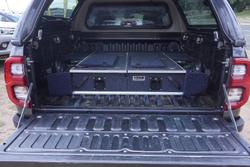 2022 Toyota Hilux SR5