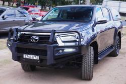 2022 Toyota Hilux SR5