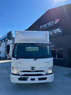 2025 Hino 616 - 300 Series RUNOUT 2025 STOCK, CAR LICENCE PANTECH