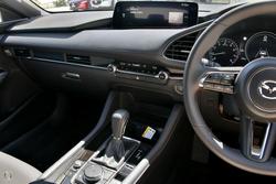 2025 Mazda 3 G20 Touring