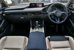 2025 Mazda 3 G20 Touring