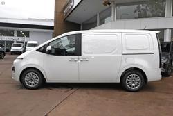 2025 Hyundai STARIA LOAD Premium
