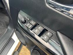 2020 Toyota Hilux Rugged X GUN126R 4X4 Dual Range Glacier White
