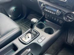 2020 Toyota Hilux Rugged X