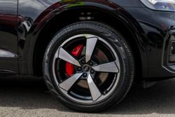 2023 Audi Q5 55 TFSI e S line