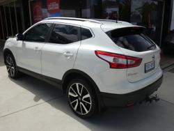 2015 Nissan QASHQAI Ti