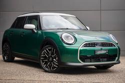 2025 MINI Cooper C Favoured