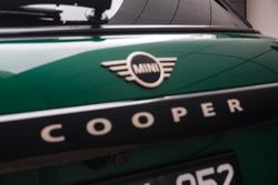 2025 MINI Cooper C Favoured