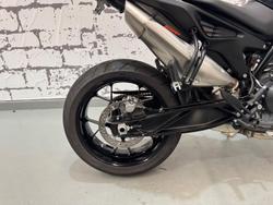 2021 KTM 890 Duke Duke Orange