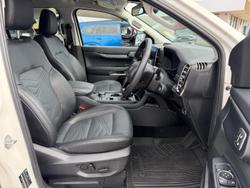 2025 Ford Everest Trend MY25.50 4X4 Dual Range Arctic White