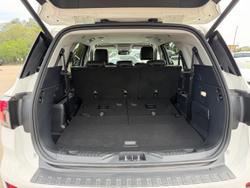 2025 Ford Everest Trend MY25.50 4X4 Dual Range Arctic White