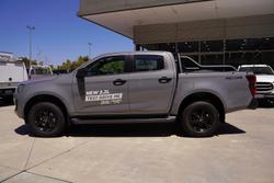 2025 Isuzu D-MAX X-RIDER