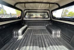 2020 Toyota Hilux SR5