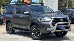 2020 Toyota Hilux SR5