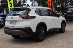 2022 Nissan X-TRAIL ST