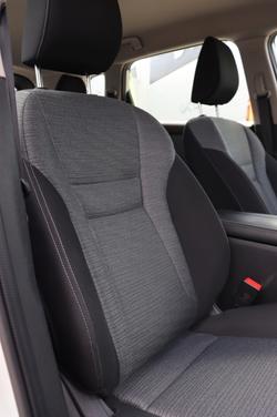 2022 Nissan X-TRAIL ST