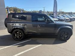 2026 Land Rover Defender 110 P425 X-Dynamic SE