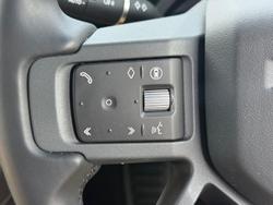 2026 Land Rover Defender 110 P425 X-Dynamic SE