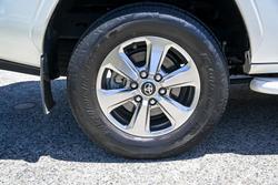 2021 Toyota Landcruiser VX