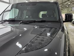 2025 Land Rover Defender 110 D350 X-Dynamic SE