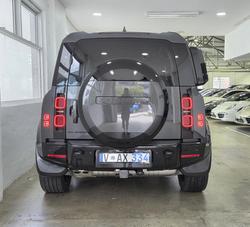 2025 Land Rover Defender 110 D350 X-Dynamic SE