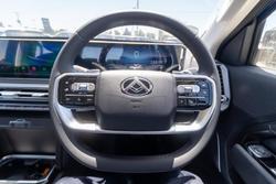 2025 LDV Terron 9 Origin