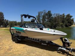 2022 Malibu Response TXi Open Bow