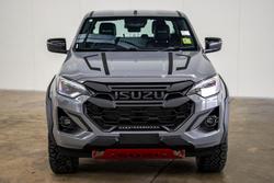 2025 Isuzu D-MAX BLADE