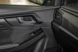 2025 Isuzu D-MAX BLADE