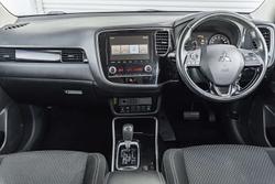 2019 Mitsubishi Outlander ES