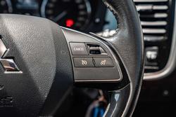 2019 Mitsubishi Outlander ES