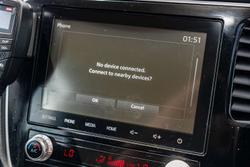 2019 Mitsubishi Outlander ES