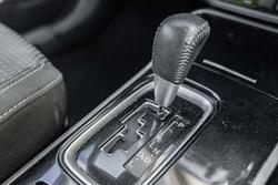 2019 Mitsubishi Outlander ES