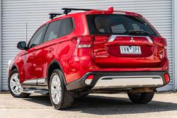 2019 Mitsubishi Outlander ES