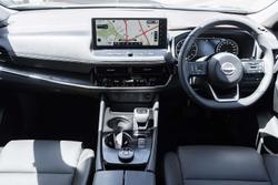 2025 Nissan X-TRAIL ST-L