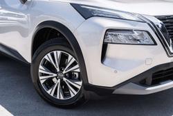 2025 Nissan X-TRAIL ST-L