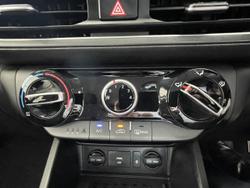 2021 Hyundai Kona (FWD)