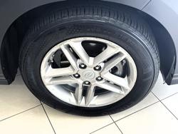 2021 Hyundai Kona (FWD)