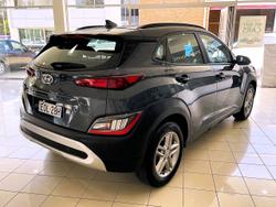 2021 Hyundai Kona (FWD)