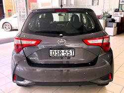 2017 Toyota Yaris Ascent