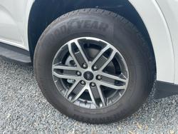 2025 Ford Everest Trend