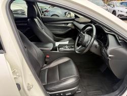 2020 Mazda 3 G25 Astina