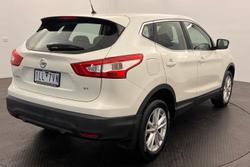 2017 Nissan QASHQAI ST