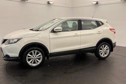 2017 Nissan QASHQAI ST