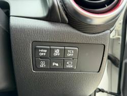 2020 Mazda CX-3 Akari LE