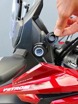 2025 Suzuki V-Strom 250SX V-Strom Yellow