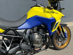 2025 Suzuki V-Strom 800DE V-Strom Yellow
