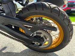 2025 Suzuki V-Strom 800DE V-Strom Yellow